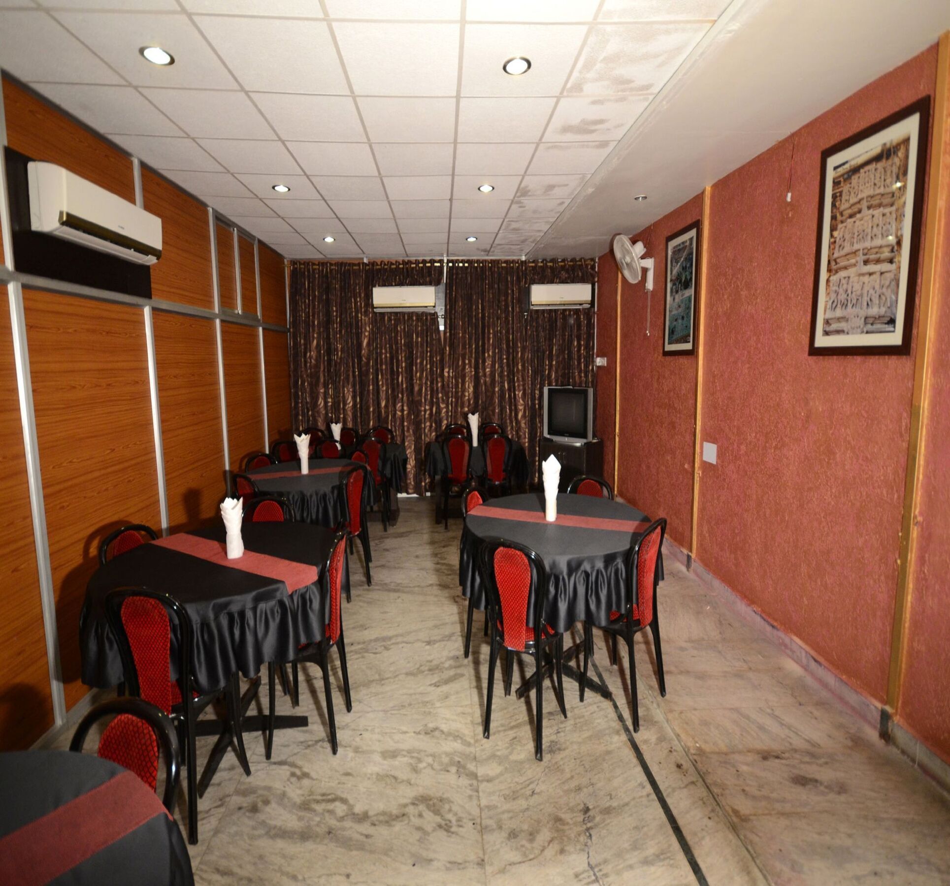 Oyo 2075 Hotel Kota Royal Eksteriør bilde