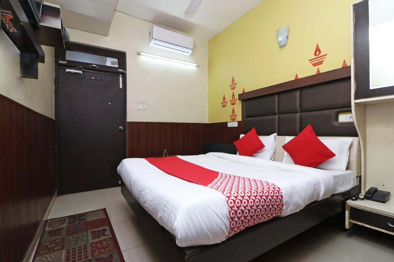 Oyo 2075 Hotel Kota Royal Eksteriør bilde